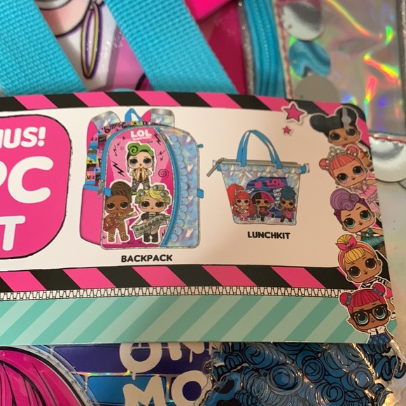 LOL Surprise Doll 4 Piece Backpack Set - Picture 3 of 6